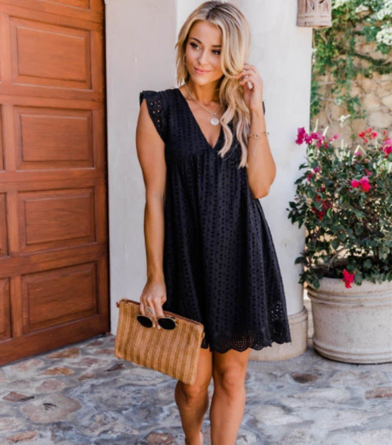 Robe brodée V‑neck en dentelle élégante