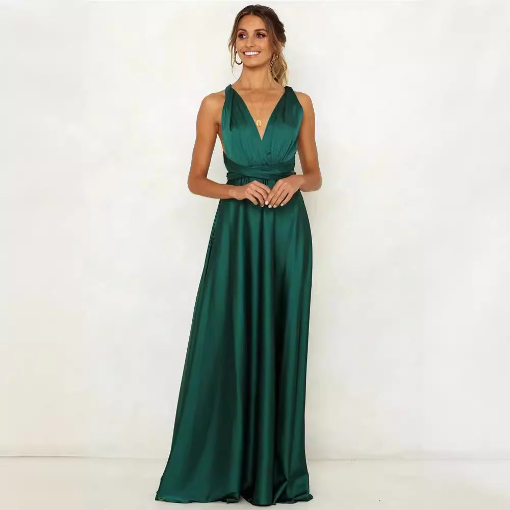 Robe satinée dos nu V‑décolleté