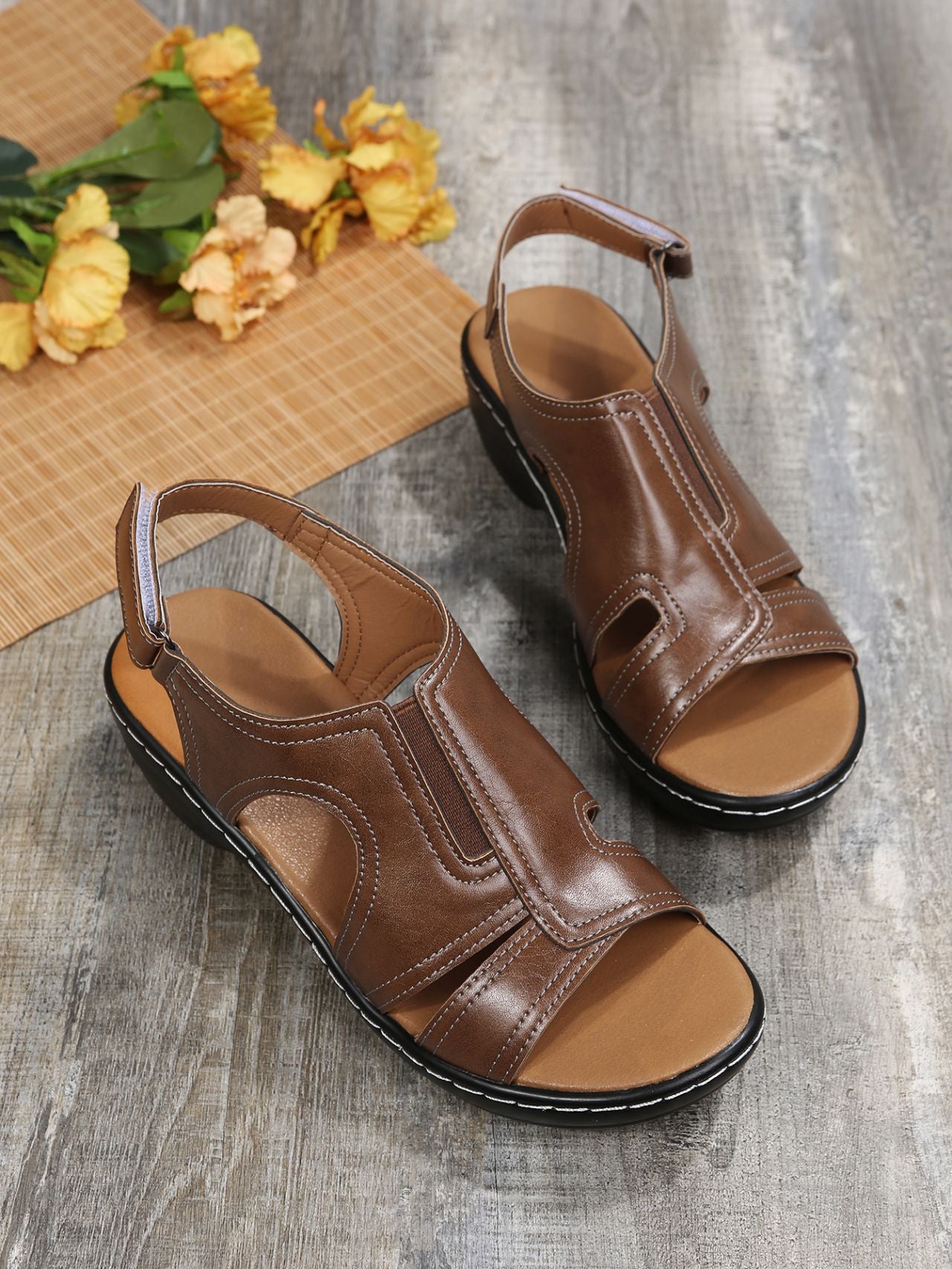Sandales à talon épais velcro respirantes