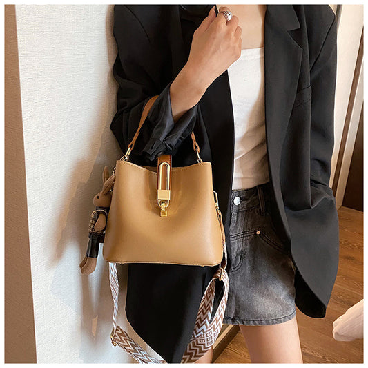 Sac seau tendance main & bandoulière