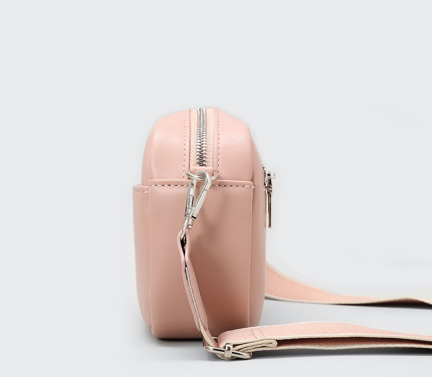 Sac femme grand format tressé élégant