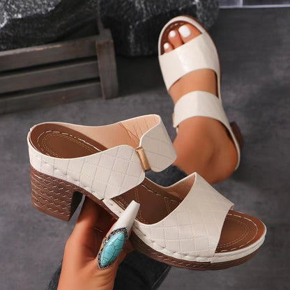 Sandales à talon chunky été – Plaid &amp; Élégance