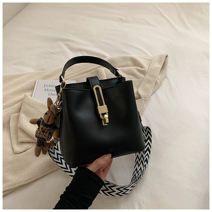 Sac seau tendance main & bandoulière