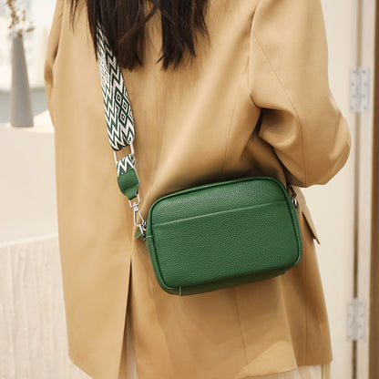 Sac carré chic brodé &amp; bandoulière colorée