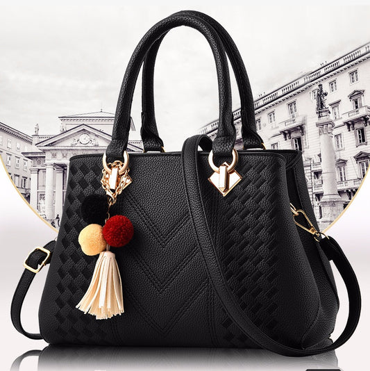 Luxury Ladies Crossbody Handbag – Chic & Practical