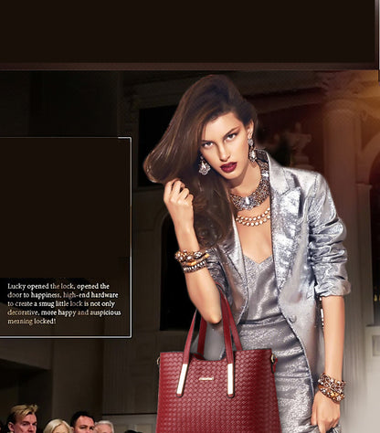 Sac croisé PU tressé multi‑couleurs chic